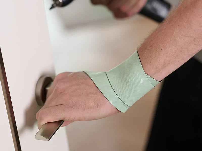 Can You Wear a Wrist Brace at Night?